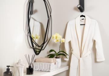 Guida all'acquisto degli appendini da bagno: come fare la scelta giusta