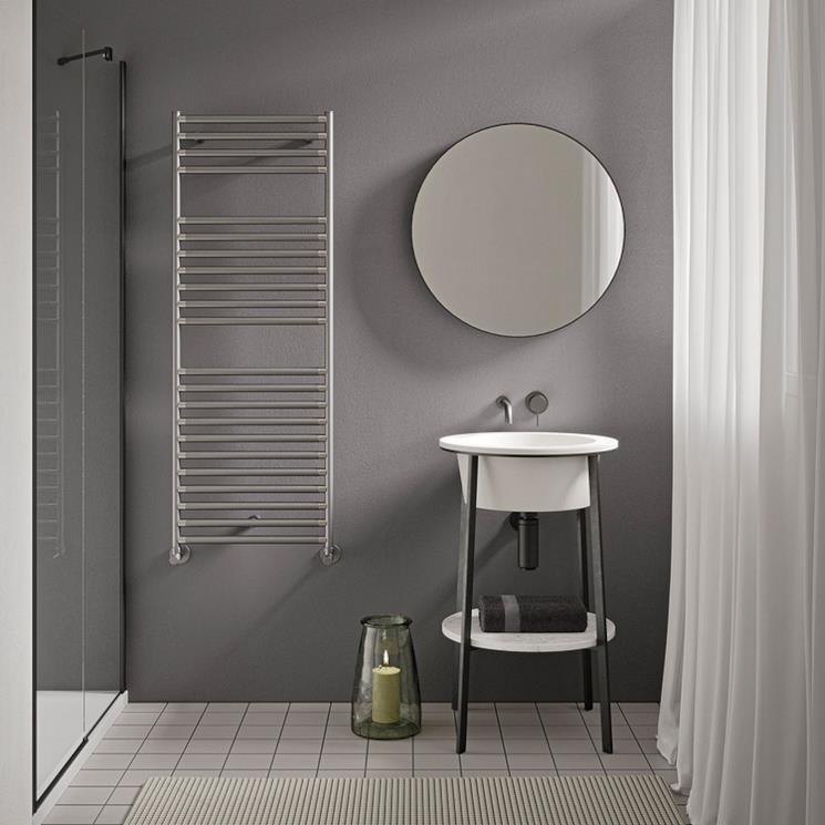 Scaldasalviette a muro Irsap