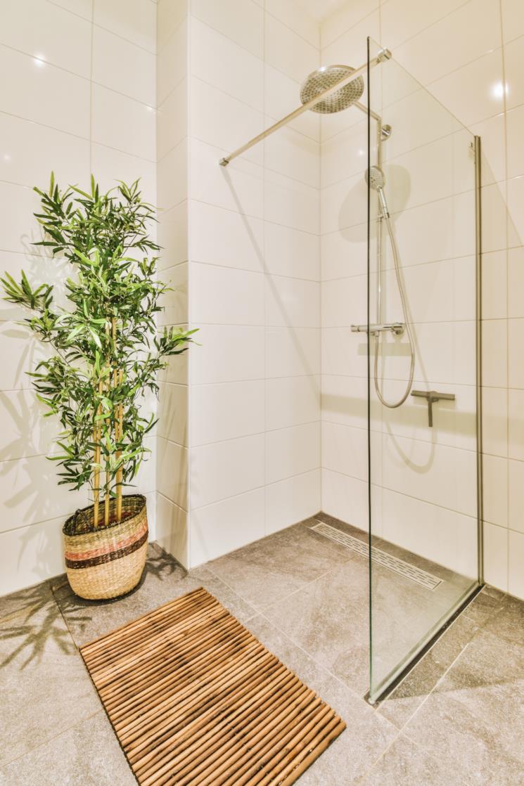 Doccia walk-in in vetro temperato trasparente 