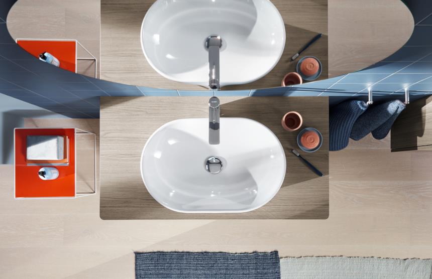 Mobile rovere terra con lavabo da appoggio ovale  D-Neo di Duravit
