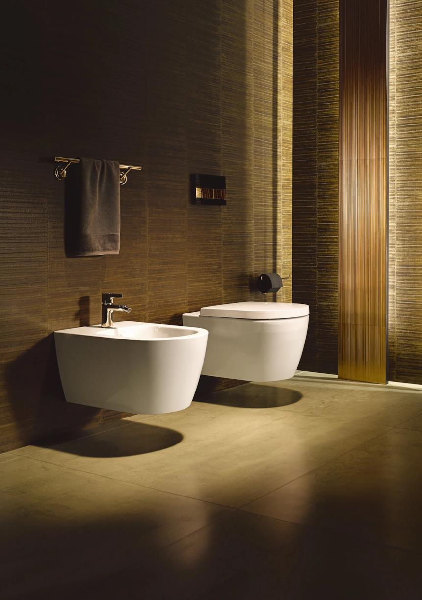 Coppia di sanitari sospesi