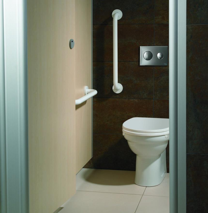 WC per diversamente abili con maniglione 