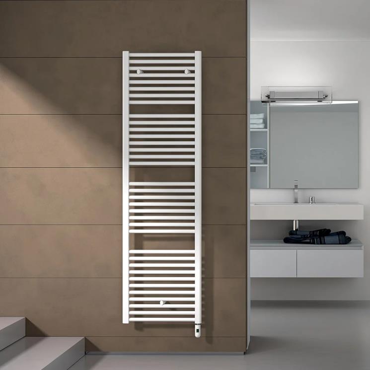 Scaldasalviette a 22 tubi