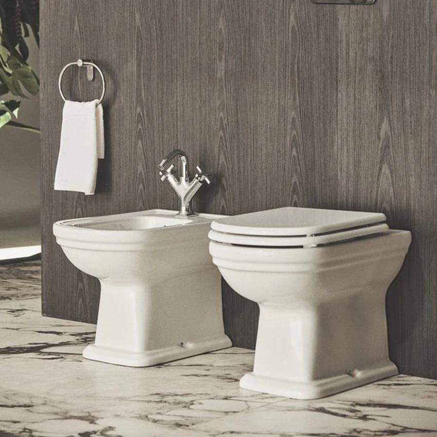 Vaso e bidet a pavimento Ideal Standard Calla 