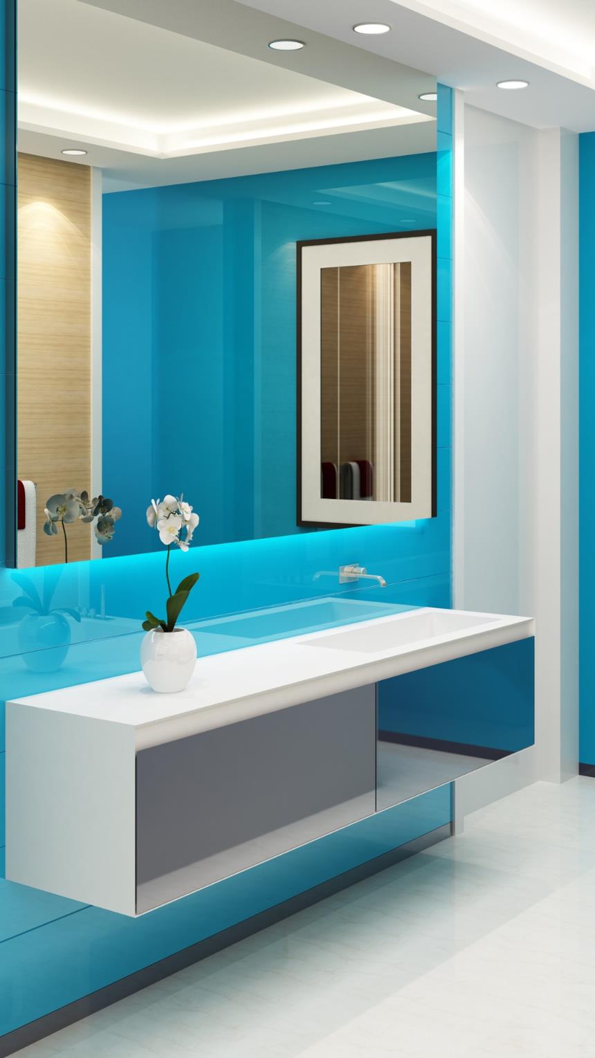 Parete dietro al mobile lavabo azzurra