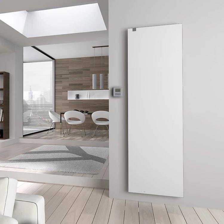 Radiatore bianco verticale