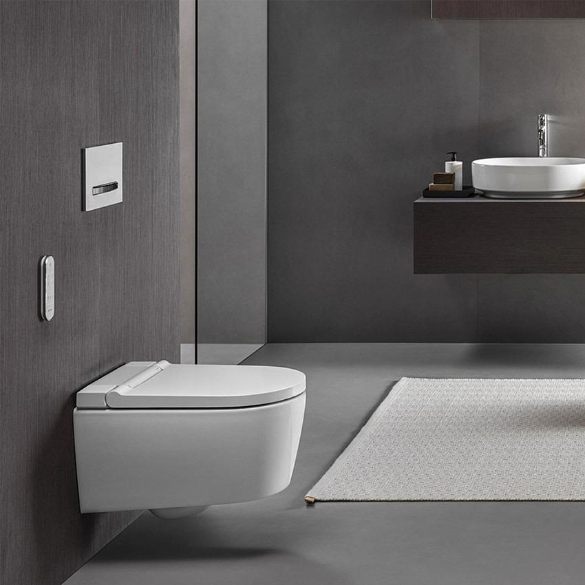 vaso wc con funzione bidet in ceramica bianca AcquaClean Sela di Geberit