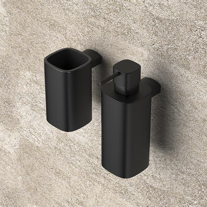 Bicchiere porta spazzolini ed erogatore sapone liquido nero