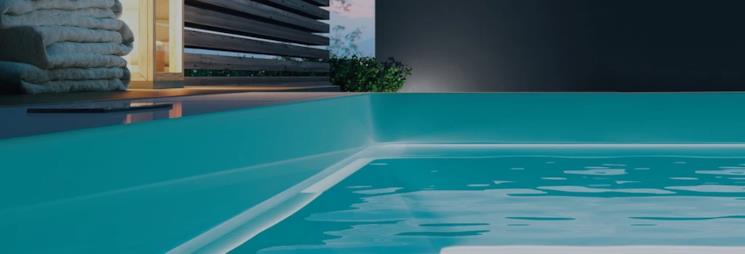 Perimetro di una minipiscina da interno