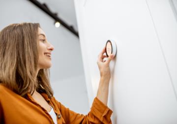 Quanti gradi tenere in casa? La temperatura ideale per ogni stagione