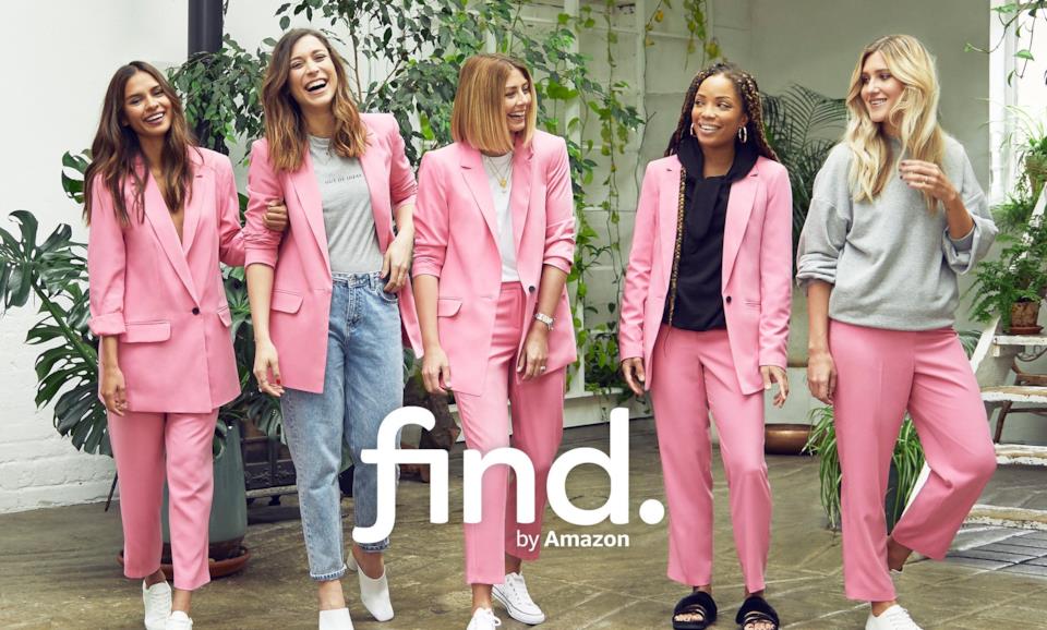 Dove comprare T-Shirt online: la linea di moda find. di Amazon La linea di moda find. di Amazon per comprare T-Shirt online