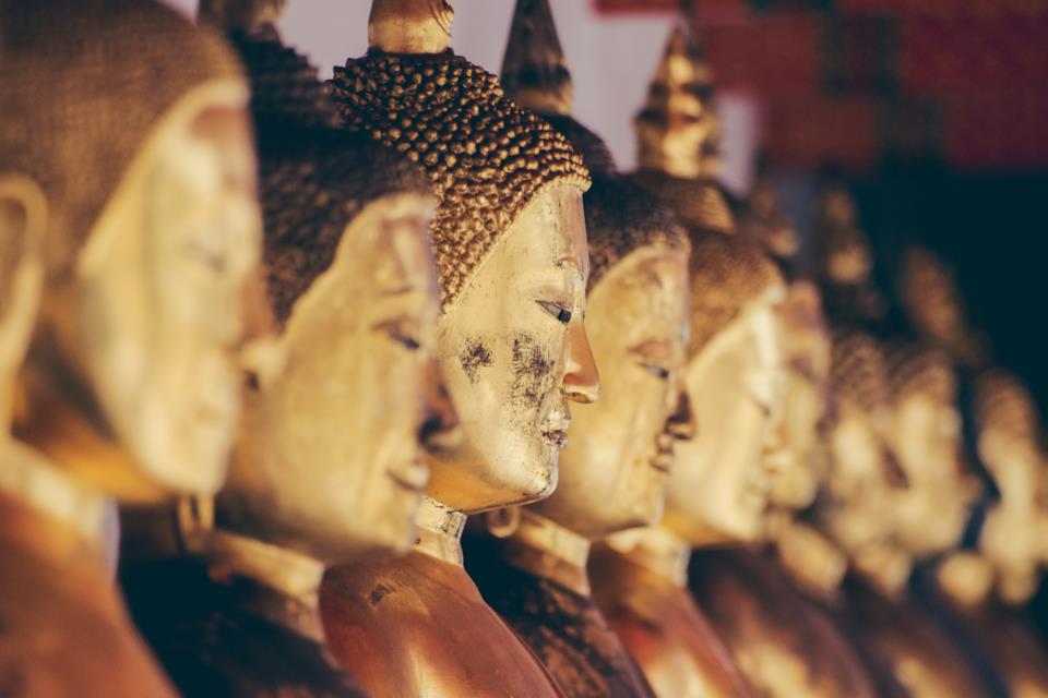 Statue dorate in Thailandia Statue di Buddha in Thailandia