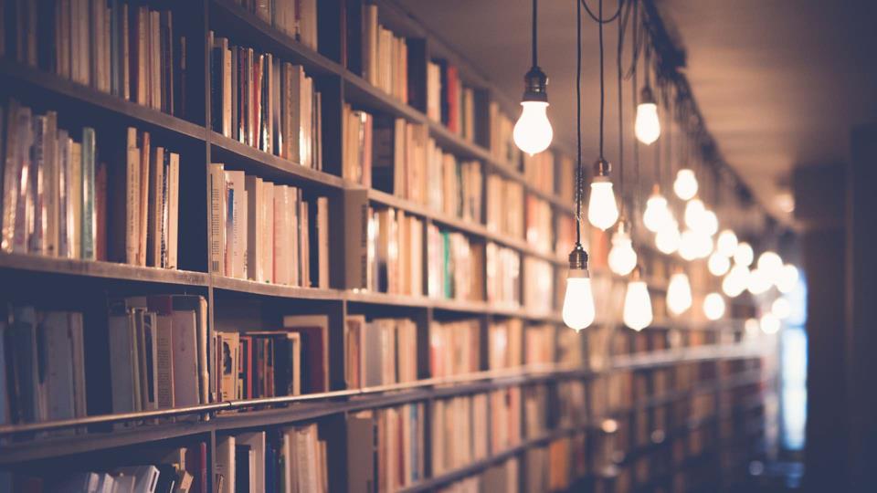 Cosa regalare a un bambino? Libri di Natale imperdibili 25 libri di Natale pieni di magia da regalare ai bambini per Natale