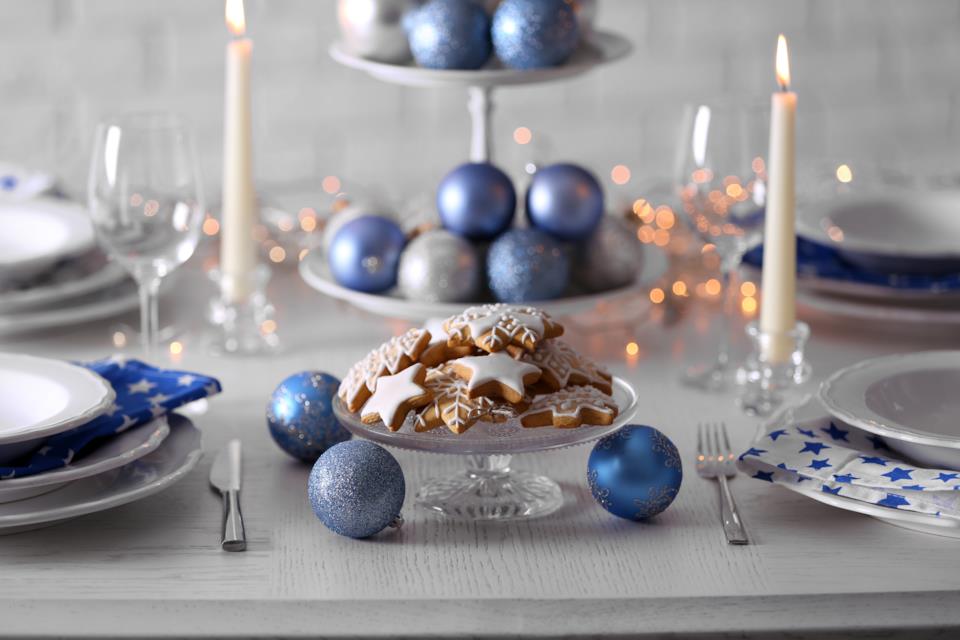 Decorazioni natalizie blu e argento