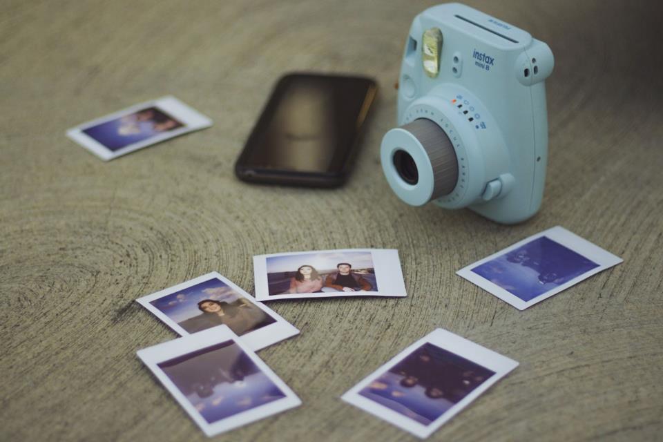 Idea regalo Natale ragazza 20 anni: Fujifilm Instax Idea regalo ragazza 20 anni: Fujifilm Instax per Natale