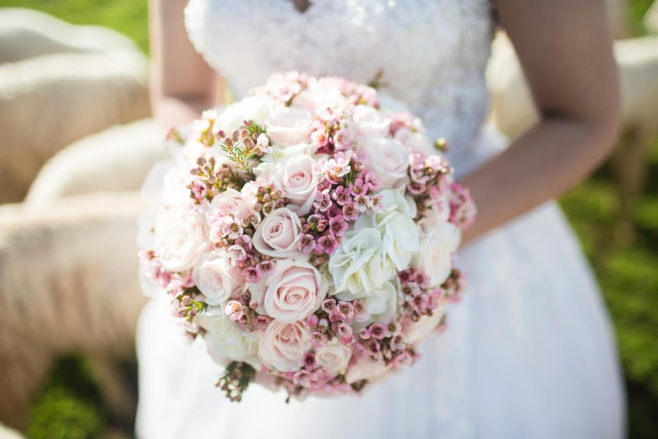 Scegliere l'abito da sposa in base al proprio fisico Quale abito da sposa scegliere
