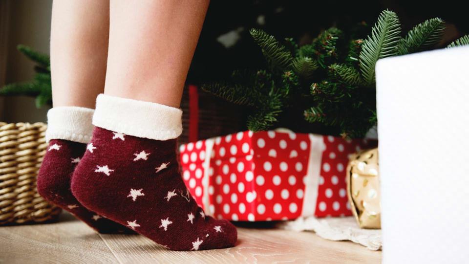 Quali libri per bambini mettere sotto l'albero di Natale Da Canto di Natale alla Storia di Babbo Natale: i migliori libri per bambini