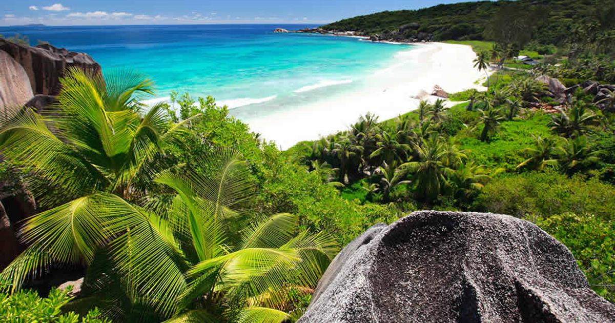 Dream island: travel tips
