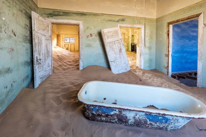 Kolmanskop abandoned house in Namibia