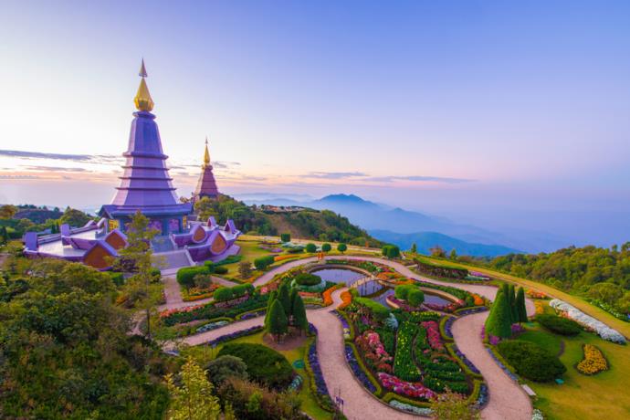Templi sul monte Doi Inthanon in Thailandia