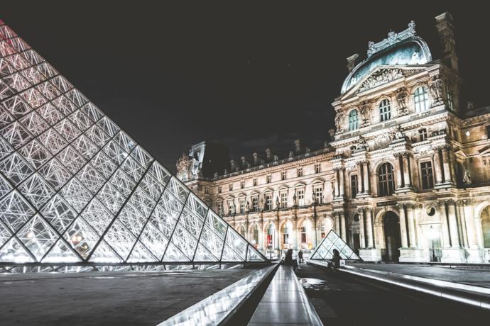 Il museo del Louvre di Parigi