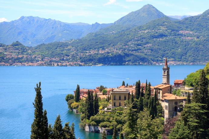 Lago di Como, scorcio di Varenna.