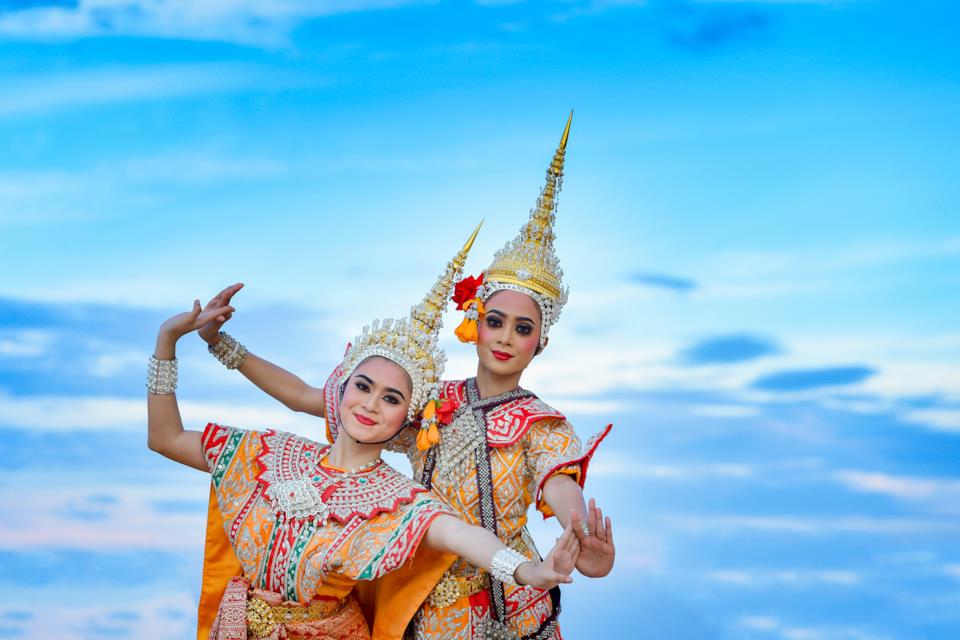 Ballerine di danza thai in Thailandia