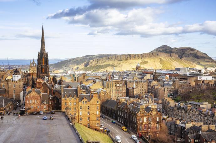 Il centro storico di Edimburgo in Scozia