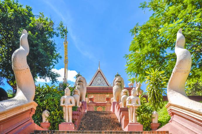 Tempio Wat Phnom a Phnom Penh in Cambogia