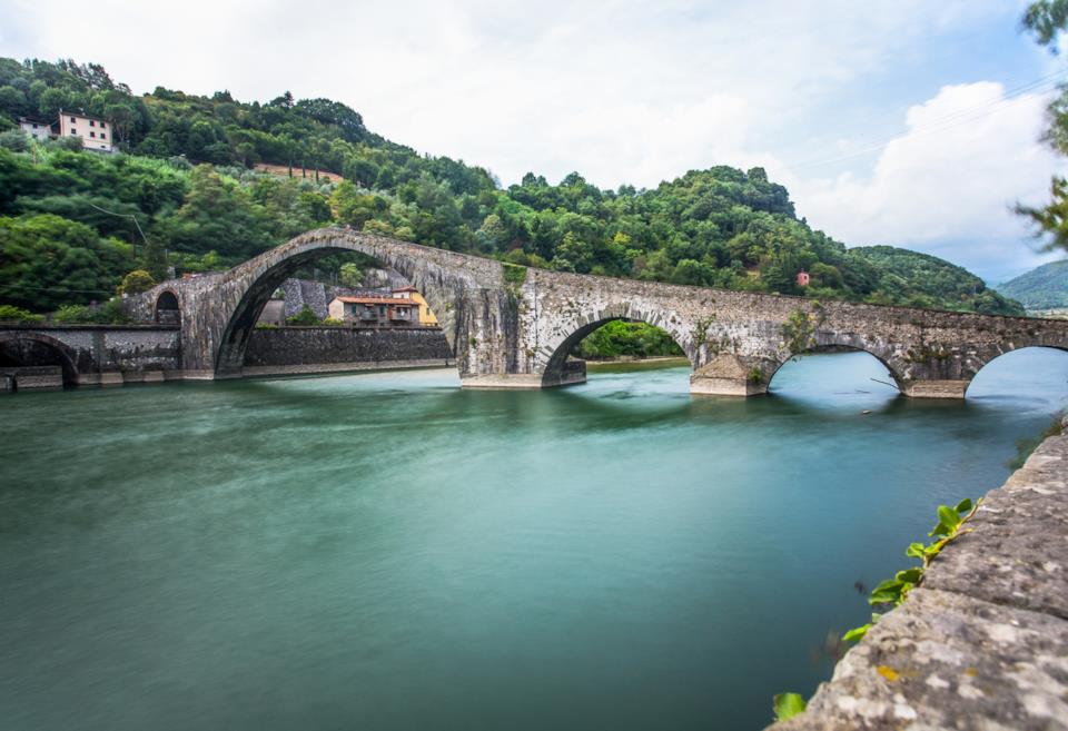 Viaggio in Toscana tra paesaggi suggestivi e leggende