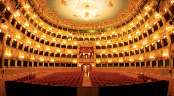 L'interno del Teatro Regio