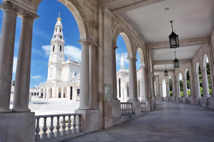 Colonnato del Santuario della Madonna di Fatima in Portogallo