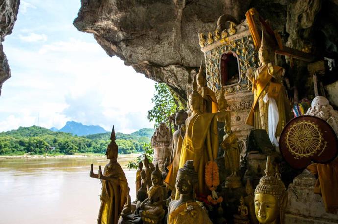 Grotte di Pak Ou a Luang Prabang, Laos