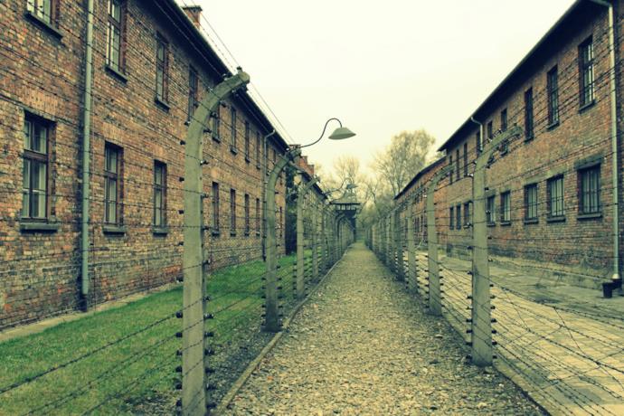 Interno del campo di concentramento di Auschwitz