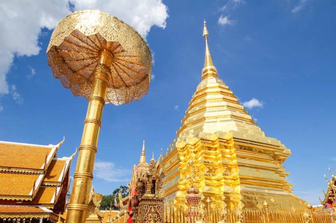 Stupa dorata del Tempio di Doi Suthep a Chiang Mai
