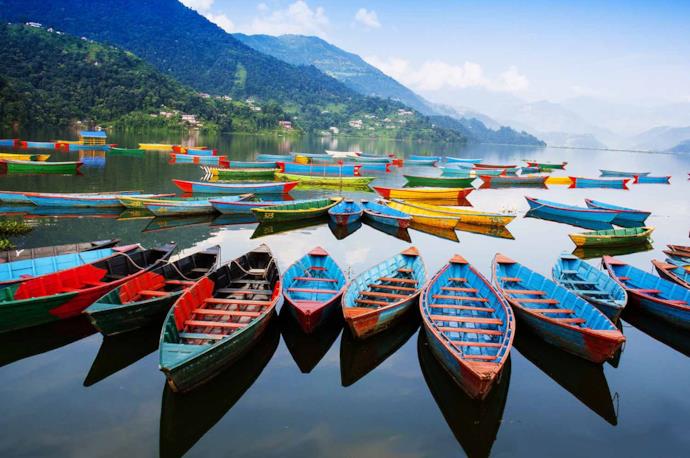 Lago Phewa in Nepal