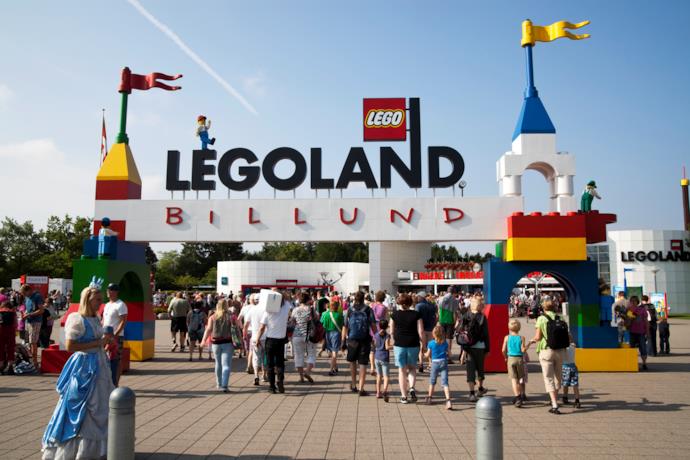 Legoland, il parco divertimenti con attrazioni costruite con mattoncini Lego