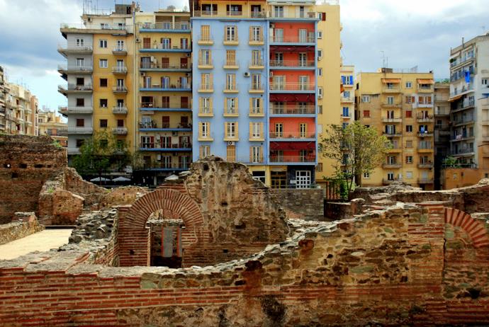 Contrasti architettonici a Salonicco