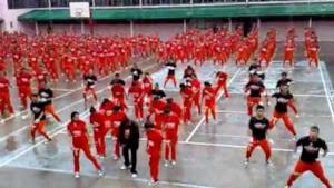 Gangnam Style si balla anche in prigione [VIDEO]