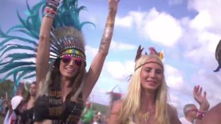 TomorrowWorld 2014 | Everybody Super Hero