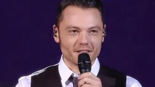 Tiziano Ferro - Medley finale X Factor 8 (video)