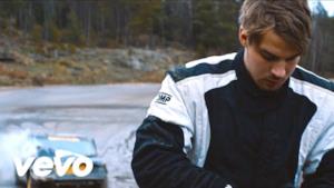 Steve Angello - Prisoner (feat. Gary Go) (Video ufficiale e testo)