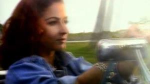 Gloria Estefan - I See Your Smile (Video ufficiale e testo)