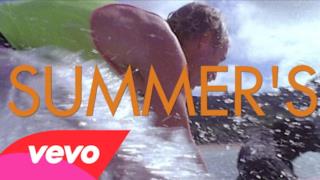 Maroon 5 - This Summer's Gonna Hurt Like A Motherfucker (lyric video, testo e traduzione)