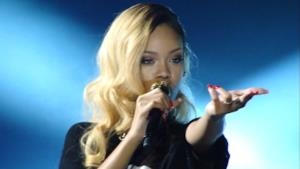 Rihanna concerto completo Diamonds Tour 