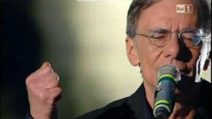 Roberto Vecchioni  Chiamami ancora amore Sanremo 2011