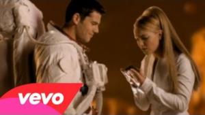 Britney Spears - Oops!...I Did It Again (Video Ufficiale, Testo e Traduzione)