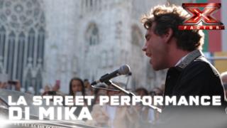 La street performance di Mika