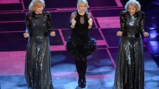 Le gemelle Kessler a Sanremo 2014 (video)