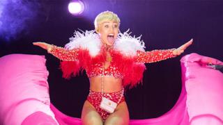Miley Cyrus: il concerto completo del Bangerz Tour in uno speciale su NBC